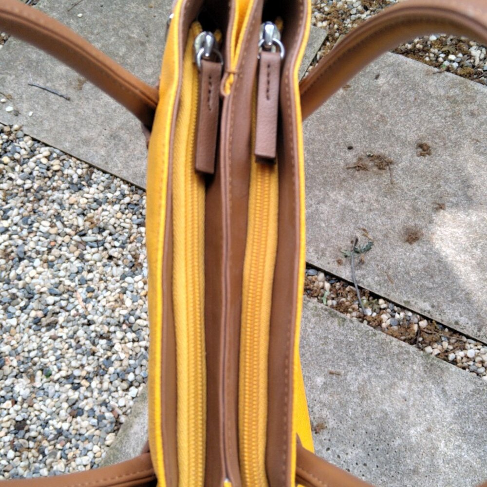 Yellow Baggit Bag - Picture 5 of 5